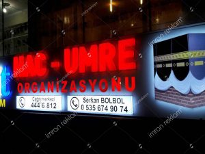 hac-umre-pleksi-isikli-tabela