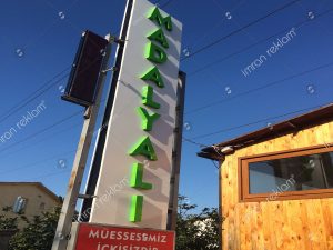 isikli-pleksi-kutulu-harfli-yazilar-model